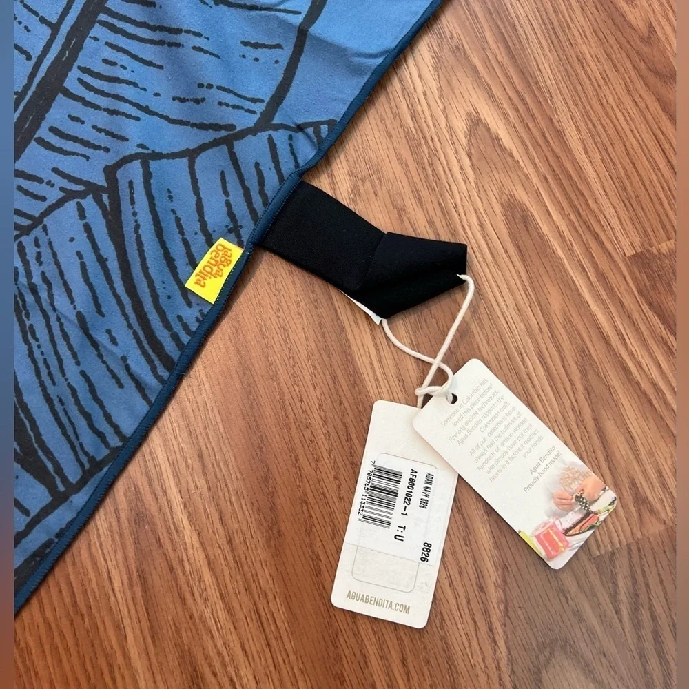 Agua Bendita Blue Botanical Towel